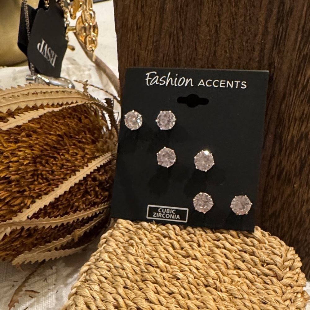Cubic Zirconia Earrings - Silver